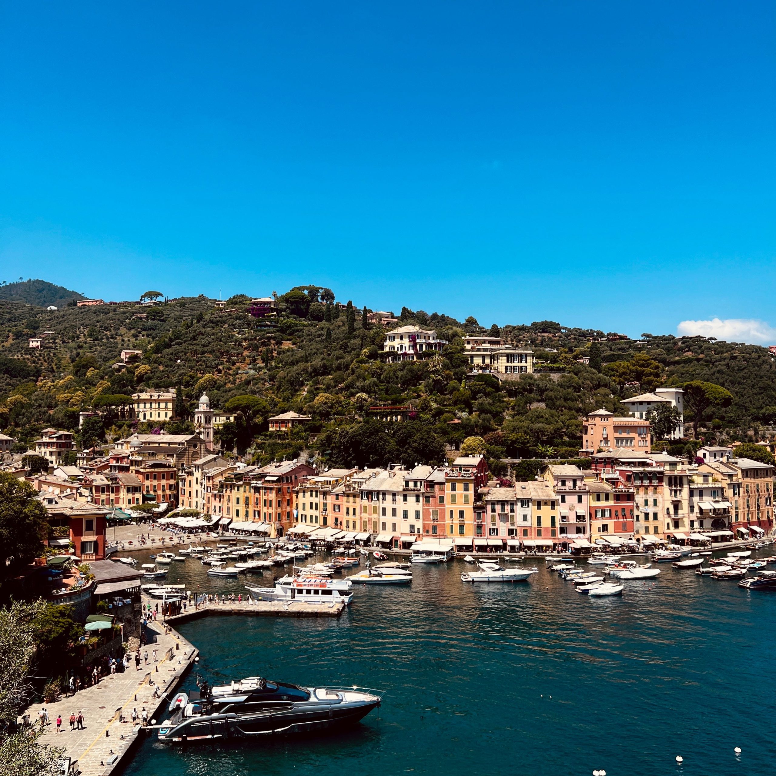 Die schönsten Ausflugsziele rund um Rapallo – Perfekt für einen Tagesausflug mit dem Zug aus der Schweiz